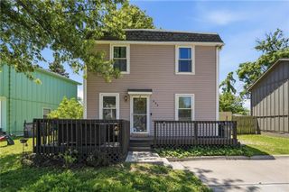 609 E Bristol Lane, Olathe, KS 66061