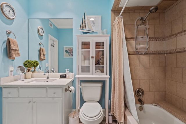 7000 Seawall Boulevard 1026, Galveston, TX 77551