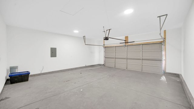 2863 Benton Street, Lake Station, IN 46405
