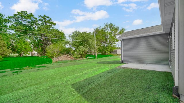 2863 Benton Street, Lake Station, IN 46405