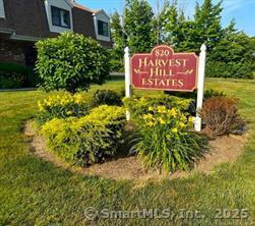 820 Matthews Street 29, Bristol, CT 06010