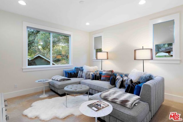 111 Lake Sherwood Drive, Lake Sherwood, CA 91361