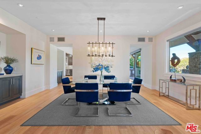 111 Lake Sherwood Drive, Lake Sherwood, CA 91361