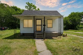 19400 Harlow Street, Detroit, MI 48235