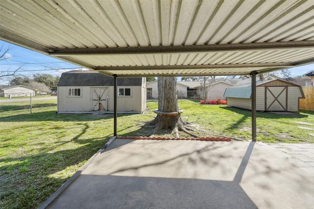 603 Twinbrooke Drive, Houston, TX 77037