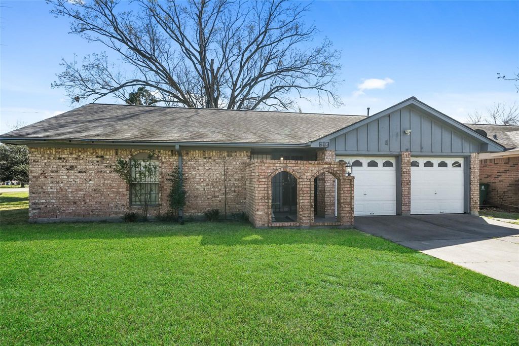 603 Twinbrooke Drive, Houston, TX 77037