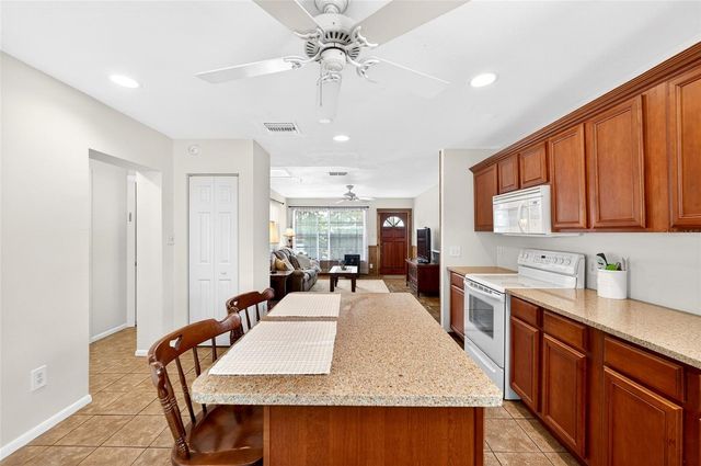 4419 W IOWA AVENUE, Tampa, FL 33616