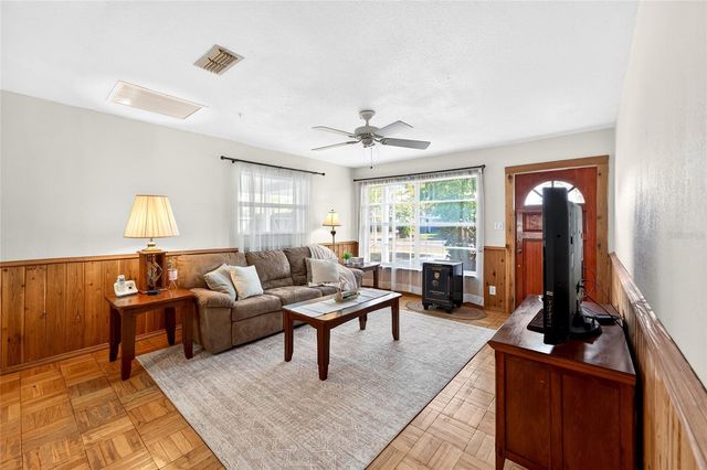 4419 W IOWA AVENUE, Tampa, FL 33616