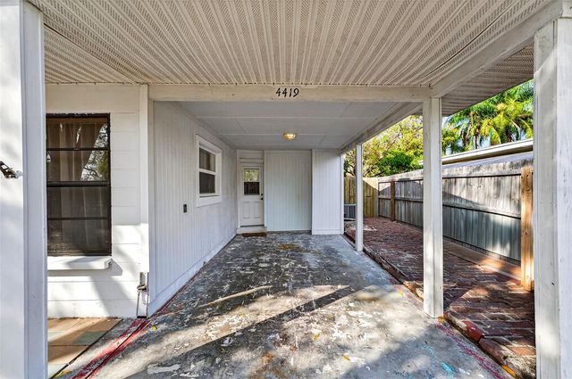 4419 W IOWA AVENUE, Tampa, FL 33616