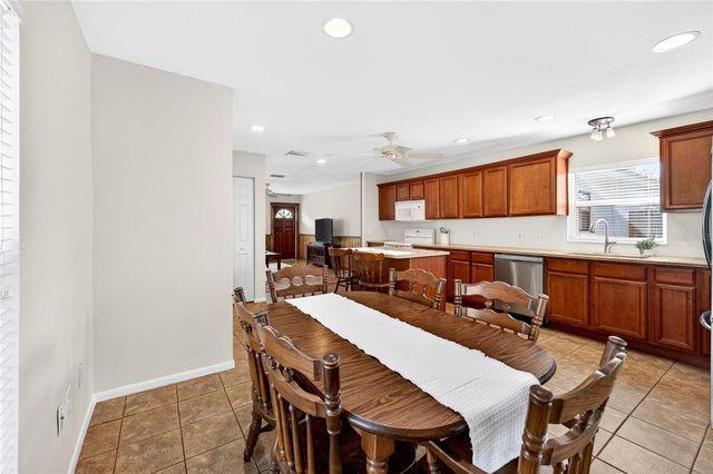 4419 W IOWA AVENUE, Tampa, FL 33616