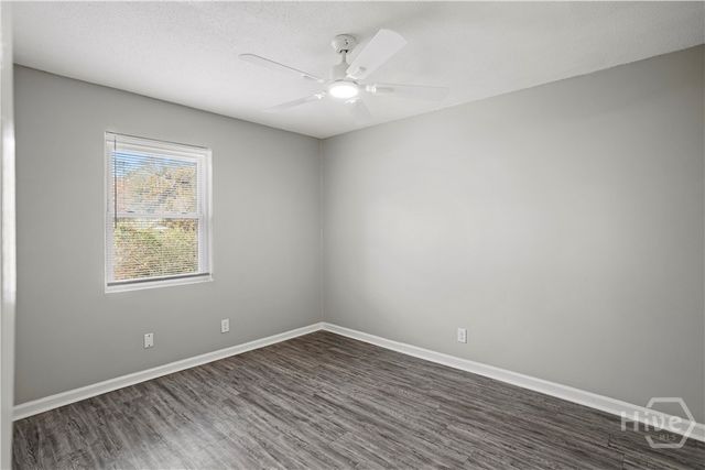 1040 Live Oak Drive, Hinesville, GA 31313