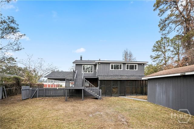 1040 Live Oak Drive, Hinesville, GA 31313