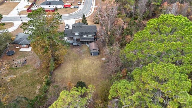 1040 Live Oak Drive, Hinesville, GA 31313