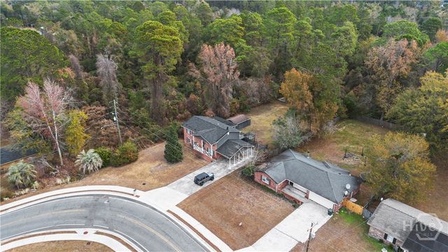 1040 Live Oak Drive, Hinesville, GA 31313