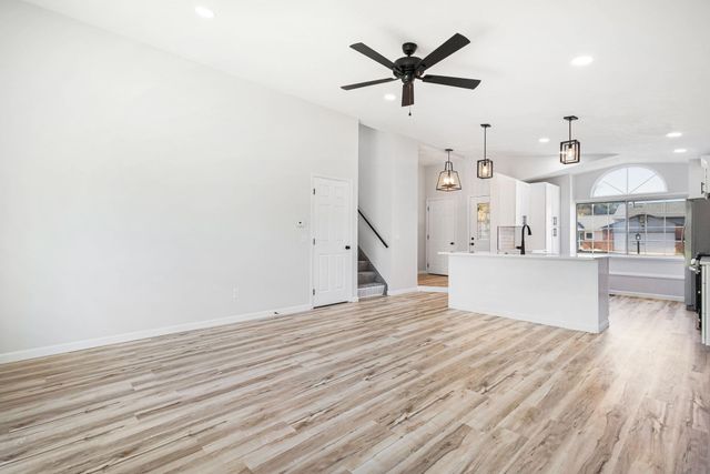 1926 Woodland Drive, Elkhart, IN 46514