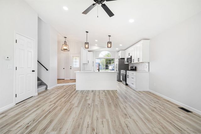 1926 Woodland Drive, Elkhart, IN 46514