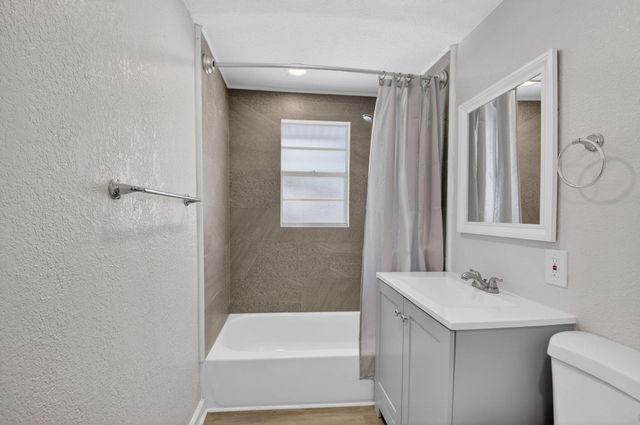 239 NW 6th Avenue, Delray Beach, FL 33444