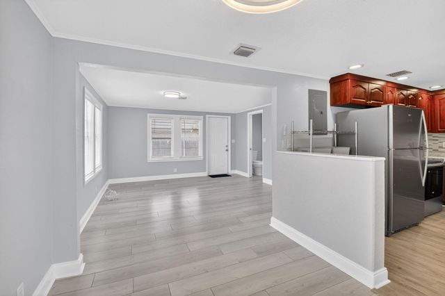 239 NW 6th Avenue, Delray Beach, FL 33444