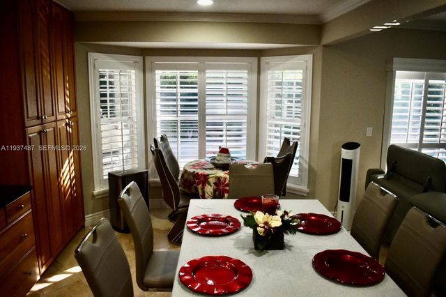 1352 NW 129th Way, Sunrise, FL 33323