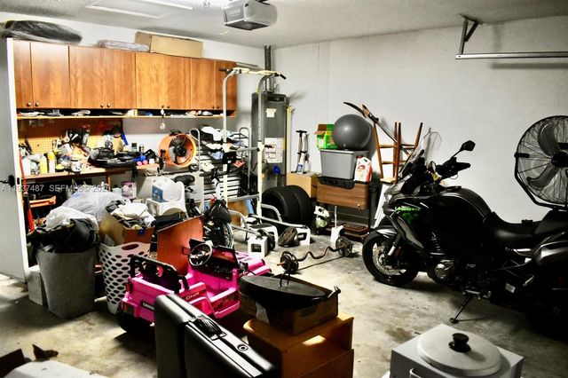 1352 NW 129th Way, Sunrise, FL 33323