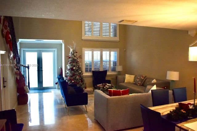 1352 NW 129th Way, Sunrise, FL 33323