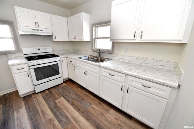 1507 NE PERRY Avenue, Peoria, IL 61603