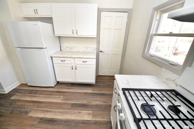 1507 NE PERRY Avenue, Peoria, IL 61603