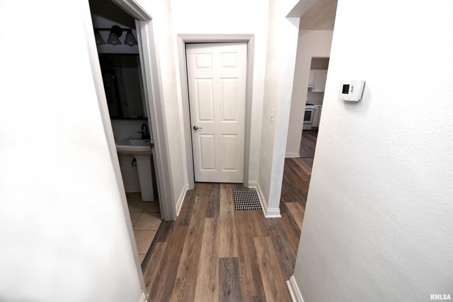 1507 NE PERRY Avenue, Peoria, IL 61603