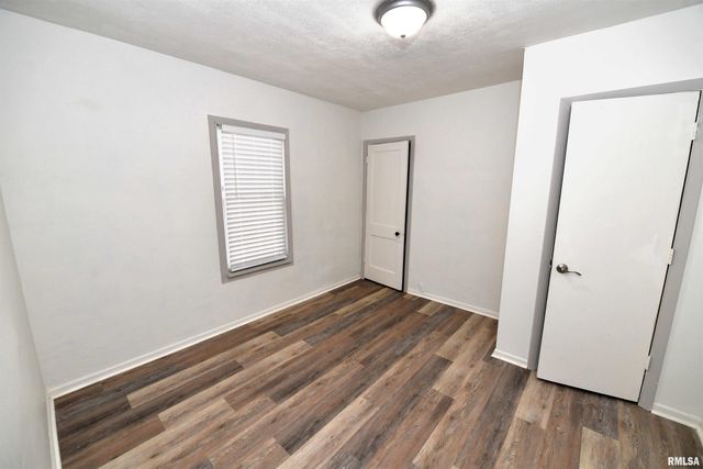 1507 NE PERRY Avenue, Peoria, IL 61603