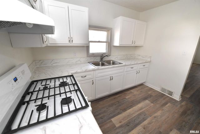 1507 NE PERRY Avenue, Peoria, IL 61603