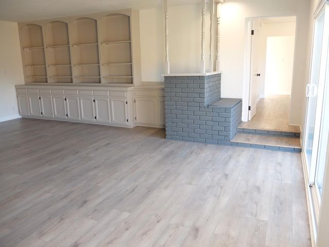 1822 Joaquin St, Modesto, CA 95350