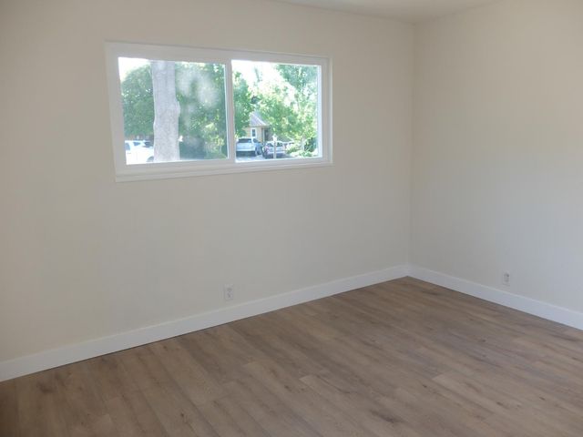 1822 Joaquin St, Modesto, CA 95350