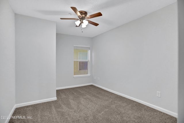 7051 DEER LODGE Circle 107, Jacksonville, FL 32256