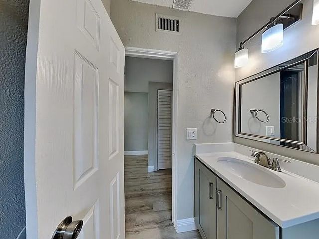 313 S LAWSONA BOULEVARD, Orlando, FL 32801