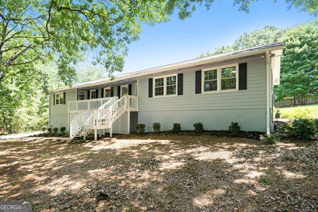 80 Pinehurst Lane, Marietta, GA 30068