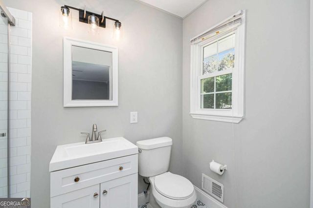 80 Pinehurst Lane, Marietta, GA 30068