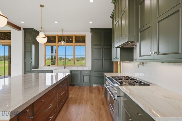 609 Tillyfour Road, Bozeman, MT 59718