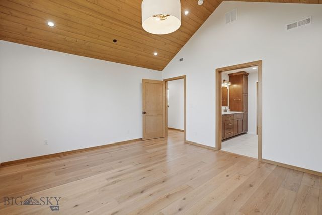 609 Tillyfour Road, Bozeman, MT 59718