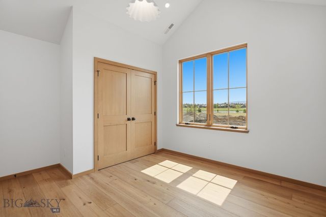 609 Tillyfour Road, Bozeman, MT 59718