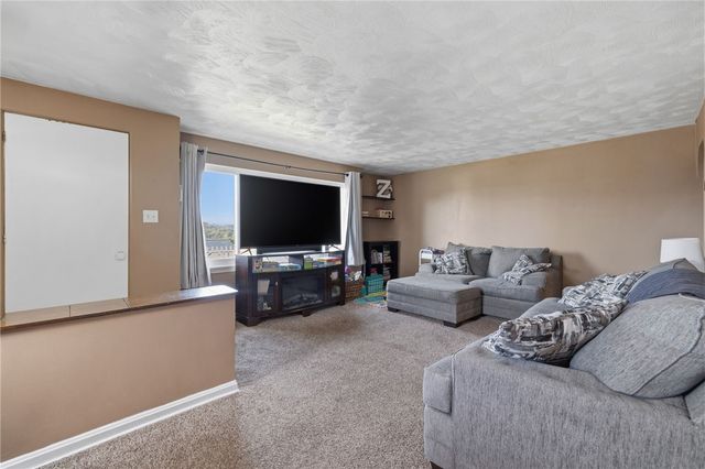 406 Virginia Ave, Ambridge, PA 15003