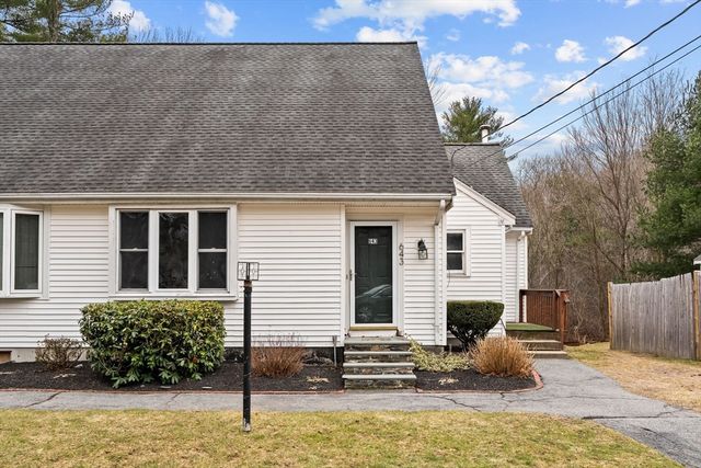 643 Summer St 643, Rockland, MA 02370