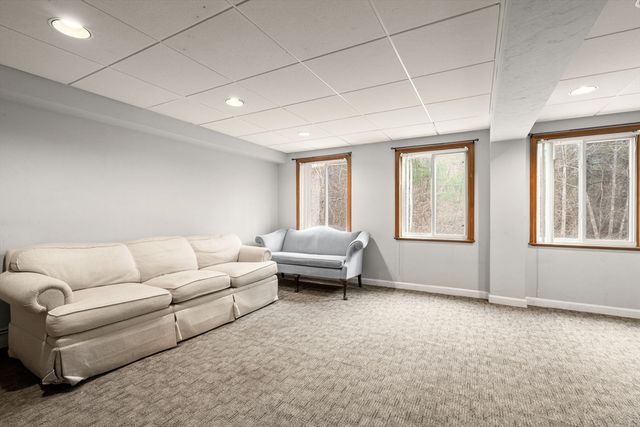 643 Summer St 643, Rockland, MA 02370