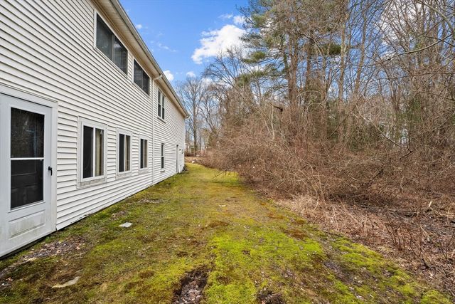 643 Summer St 643, Rockland, MA 02370