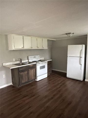 82 Patton Street NW, Cartersville, GA 30120