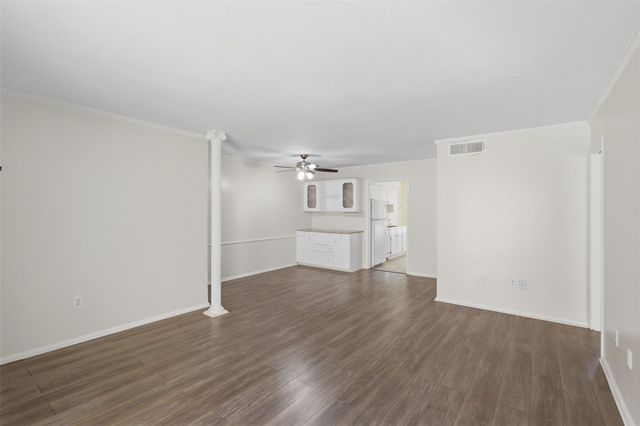 7600 Burgoyne Road 250, Houston, TX 77063
