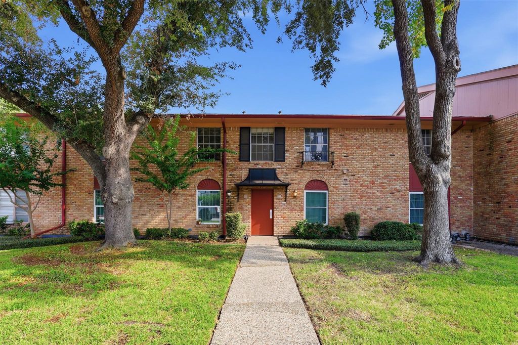 7600 Burgoyne Road 250, Houston, TX 77063