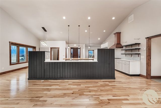 2460 CLARKS POINT DRIVE, Laurel, MT 59044