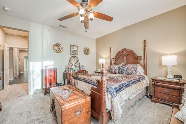 1764 N Mcpherson Lane, Clovis, CA 93619