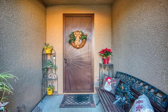 1764 N Mcpherson Lane, Clovis, CA 93619