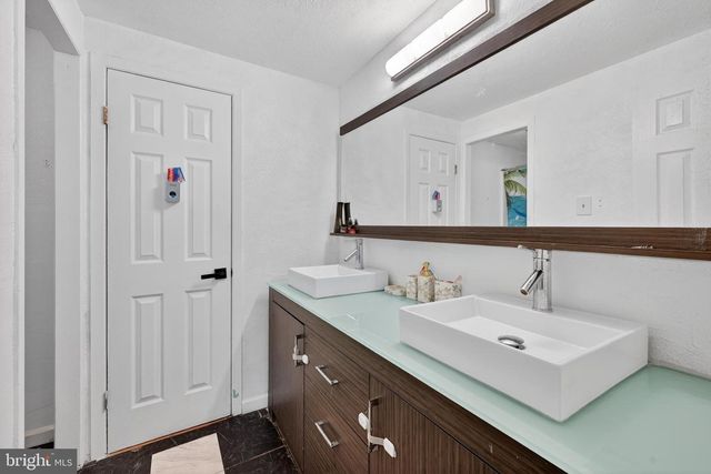 12 RIDGEWOOD PL, Willingboro, NJ 08046